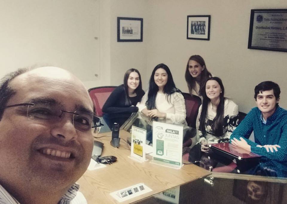 Vini con alumnos