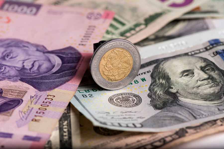 El peso se ha mantenido estable ante el dólar y eso podría reflejarse en una mejor economía del país