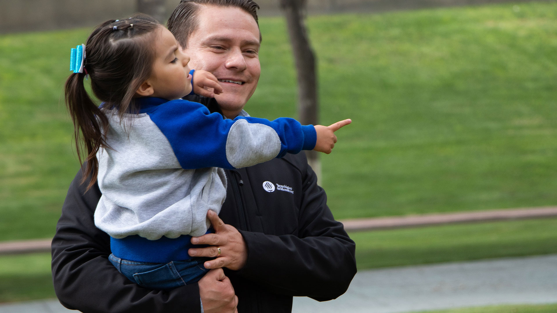 Papá Tec con su hija