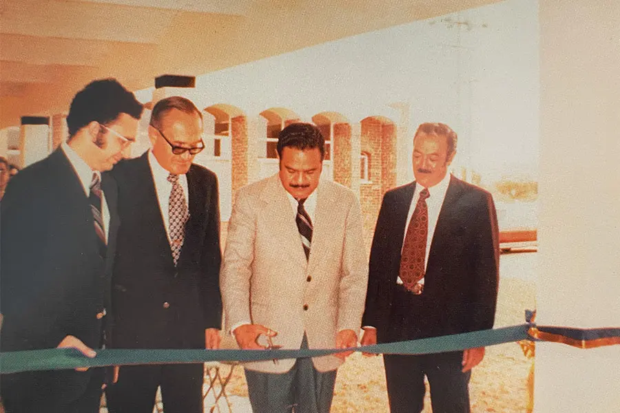 38. Ceremonia de inauguración del campus Jacarandas en 1975