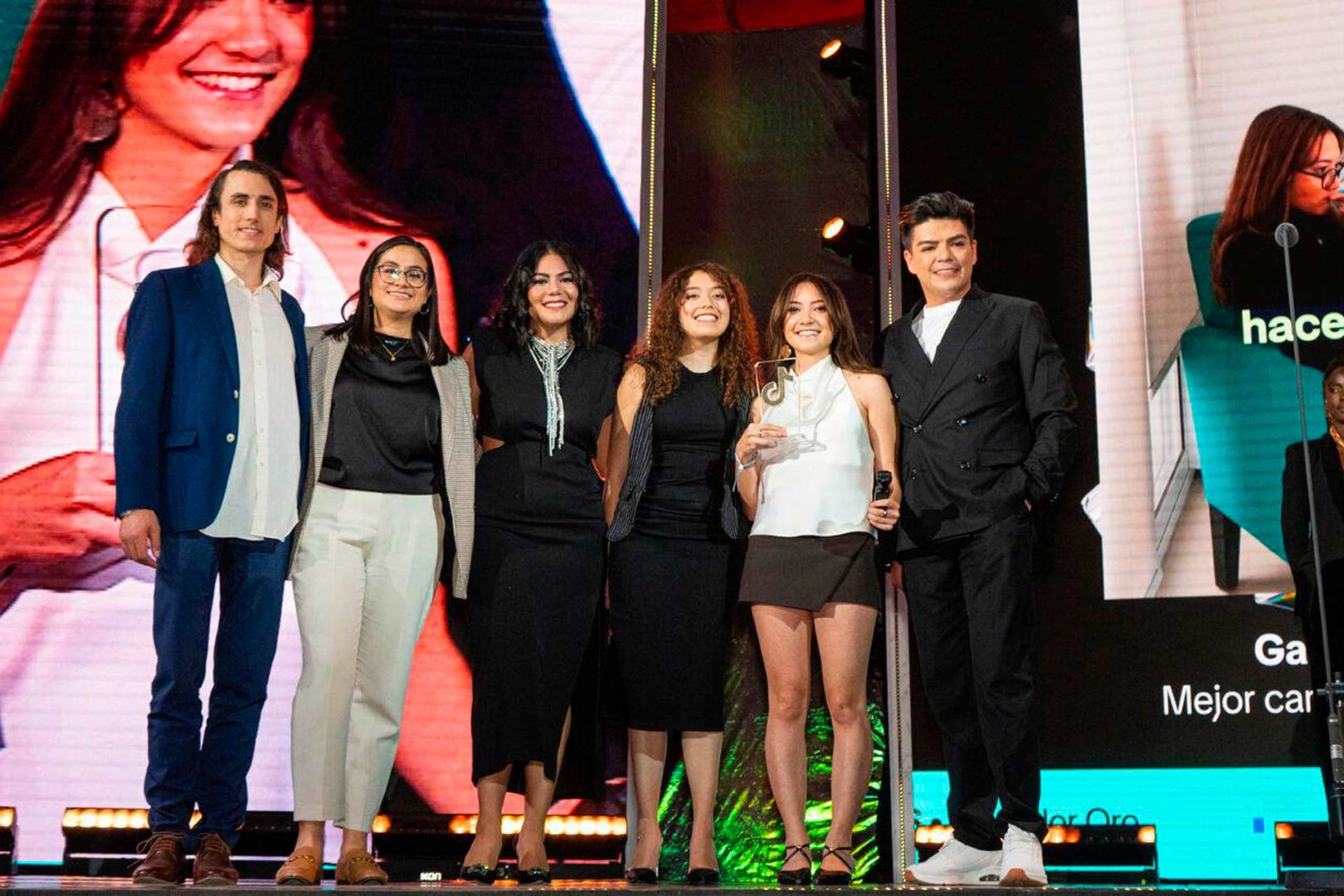 EXATEC de Comunicación gana oro y bronce en premios Tik Tok 2024