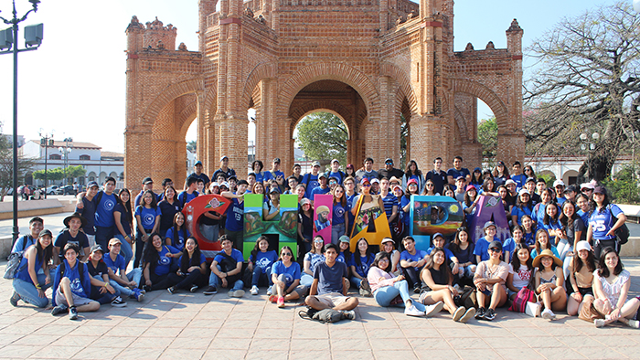 alumnos en la pila de chiapa