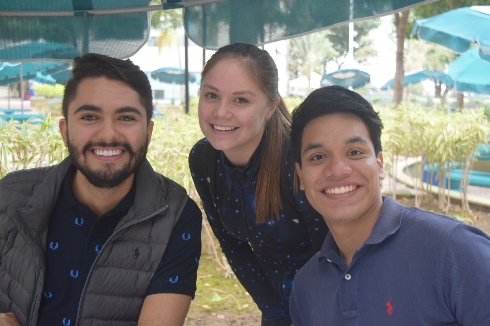 Juan Carlos Balcázar, Melany Monarrez y Alejandro Chaín.