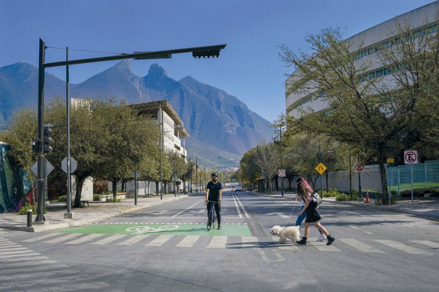 Distritotec se ha convertido en un laboratorio vivo donde la arquitectura trasciende el aula: un ejercicio real de cómo el diseño puede regenerar comunidad, dialogar con la ciudad y generar impacto social.