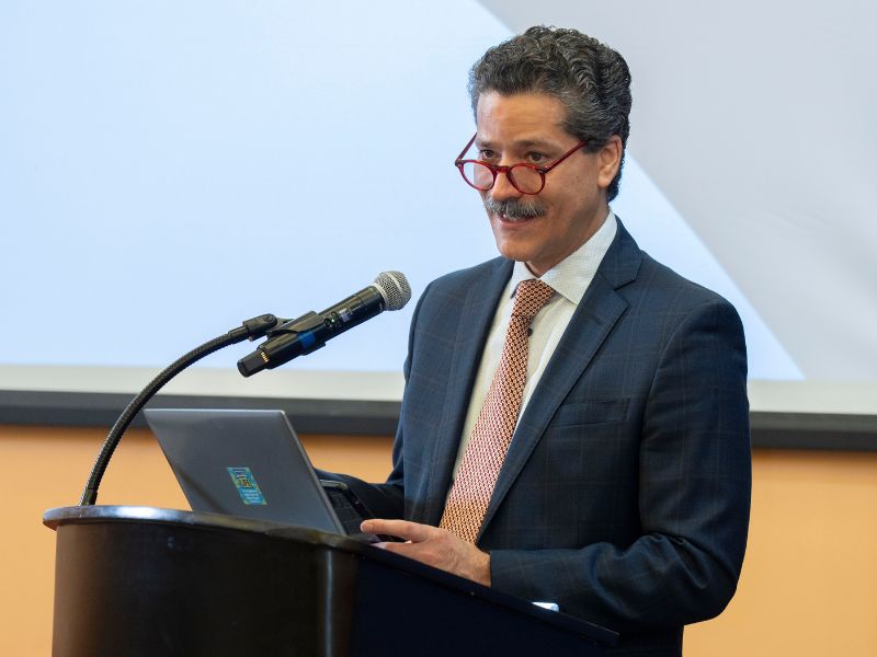 Dr. Andr&eacute;s Duarte-Rojo, jefe del Servicio de Hepatolog&iacute;a y director m&eacute;dico de Trasplante Hep&aacute;tico de Northwestern Memorial Healthcare.