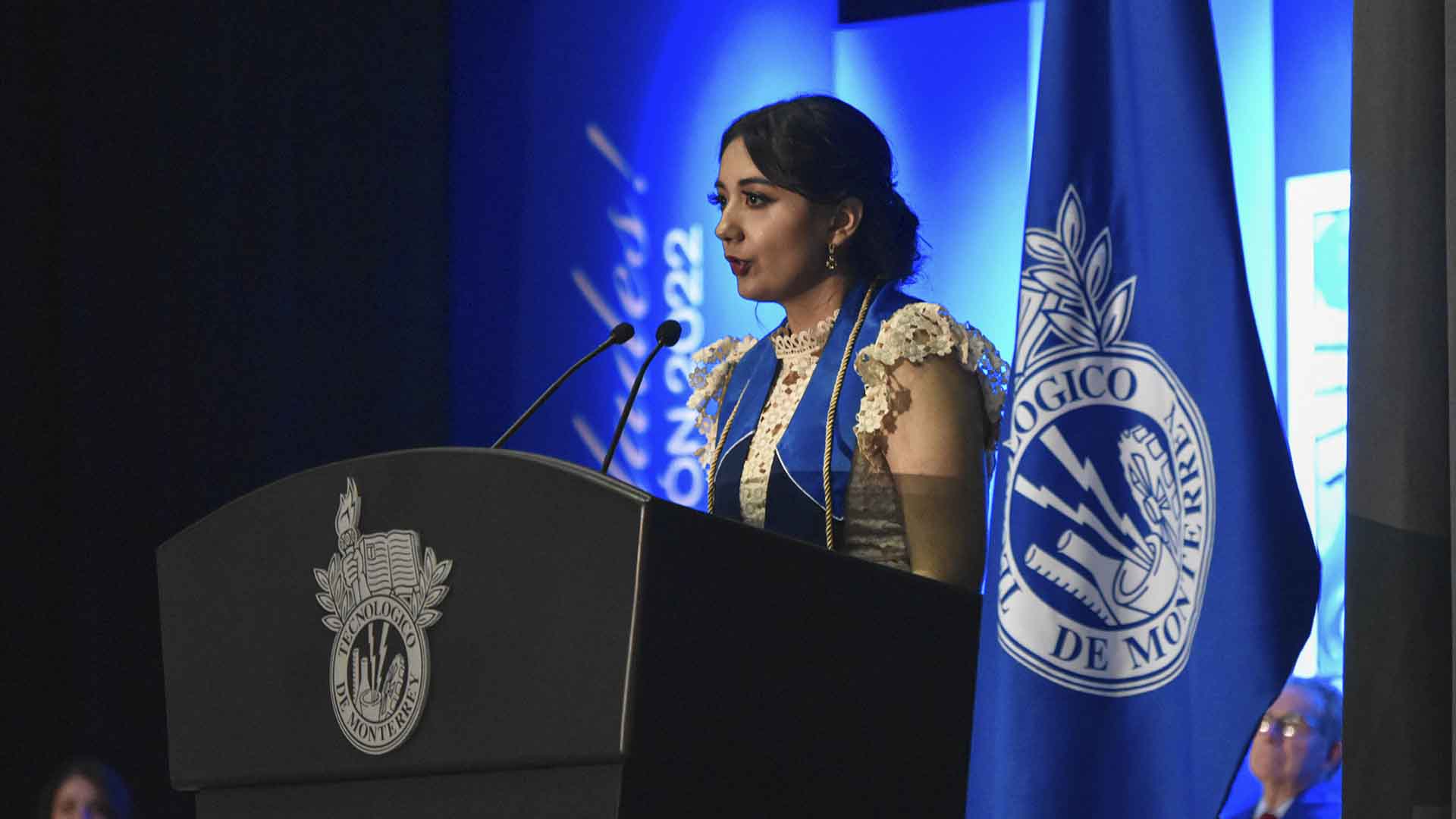 Elissa graduada Tecnológico de Monterrey campus Laguna mensaje a alumnos