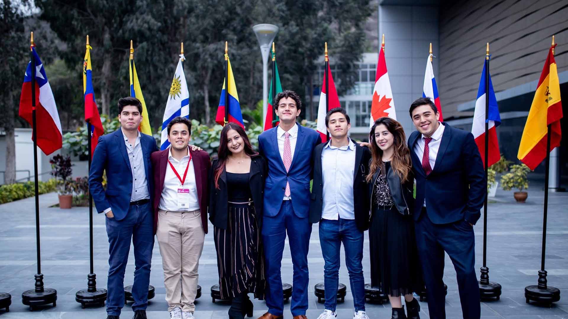 Equipo debate Tec CEM CMUDE 2019