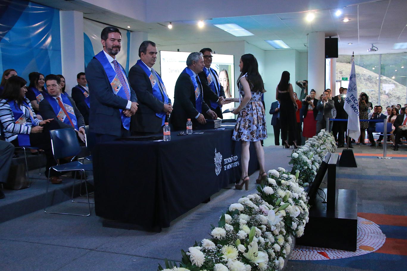 Mariana Campos en su graduación