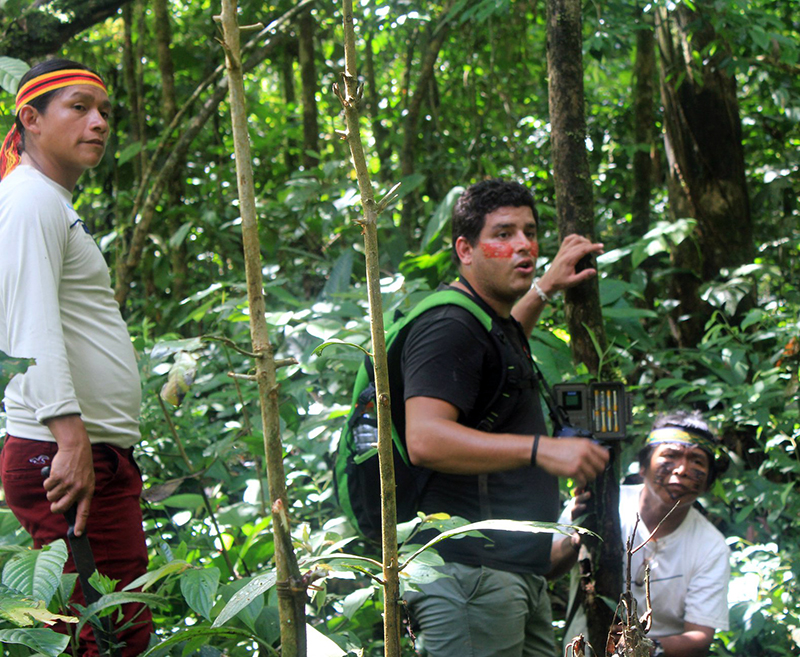 Alumnos visitan la amazonia ecuatoriana 