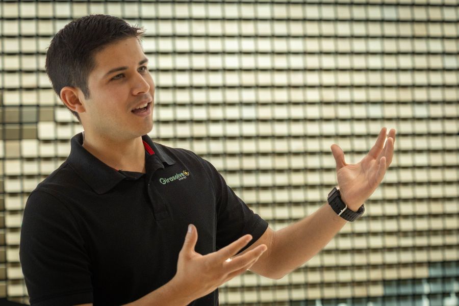 Luis Plata EXATEC