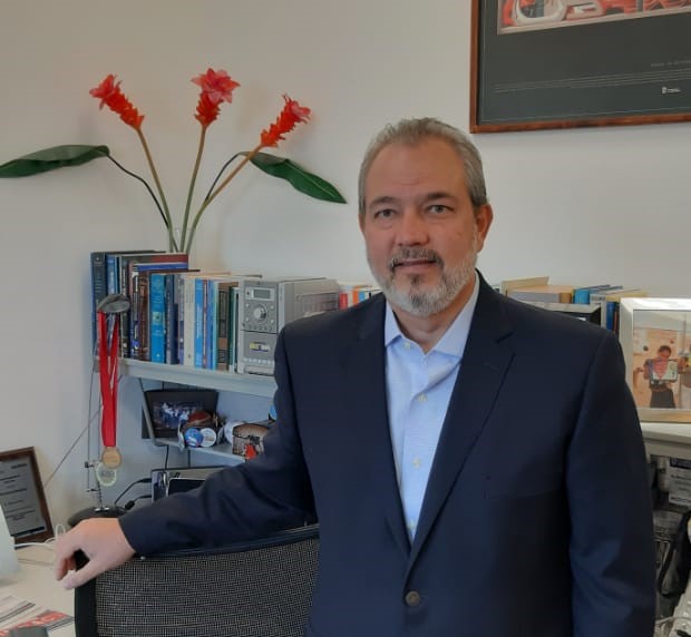 Manuel Pérez, decano Región Norte de la Escuela de Medicina y Ciencias de la Salud