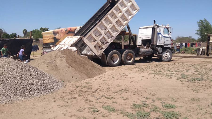 Materiales para familia necesitada por alumno de PrepaTec Navojoa