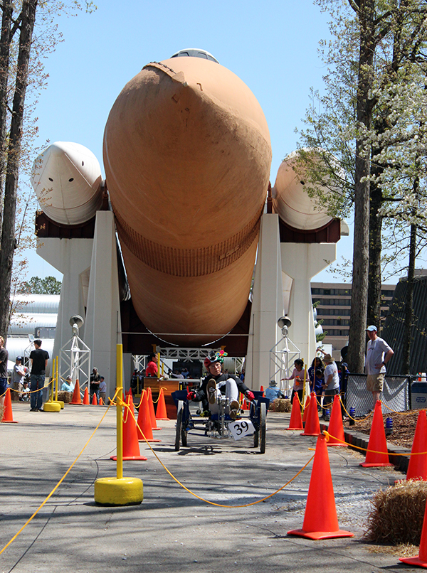 Rover Fuerza México durante la competencia en la NASA