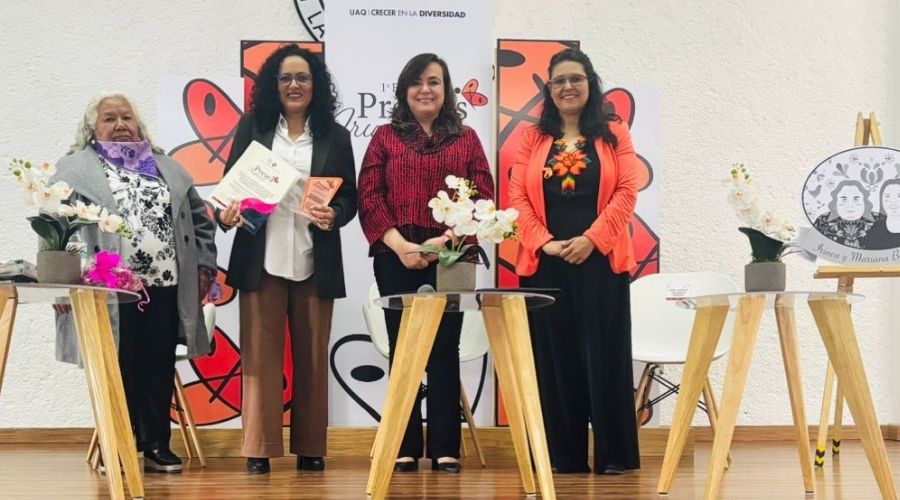 Premio Irinea otorgado al Tec Qro por sus acciones en contra de la violencia de género