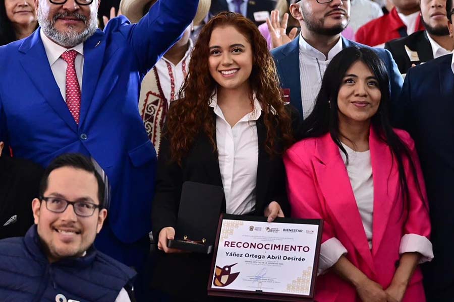 Abril Yañez fue galardonada con el Premio Estatal de la Juventud 2024 por su trayectoria.