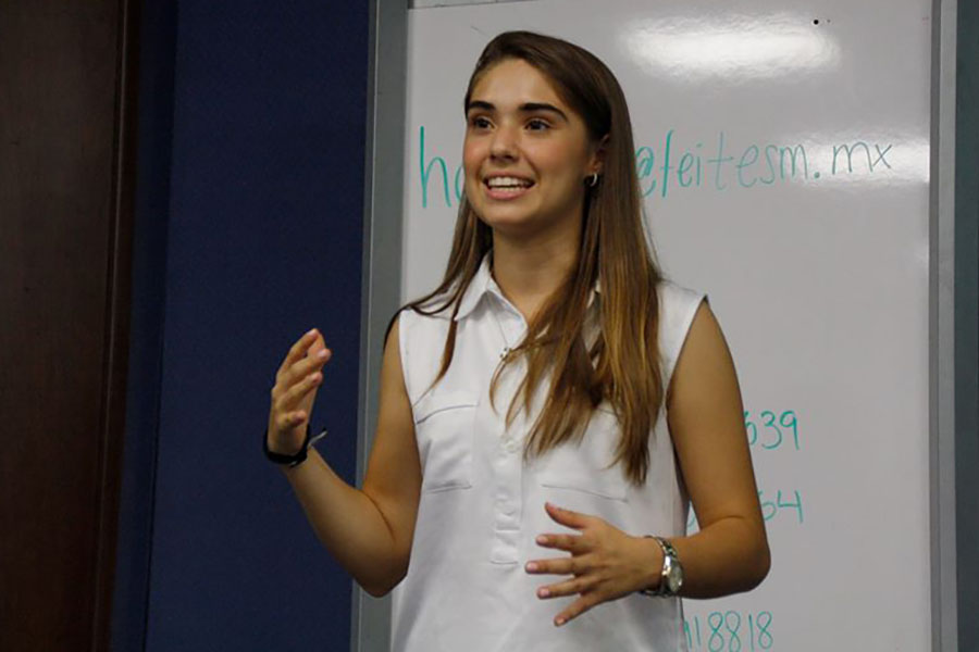 Alejandra González en la feitesm