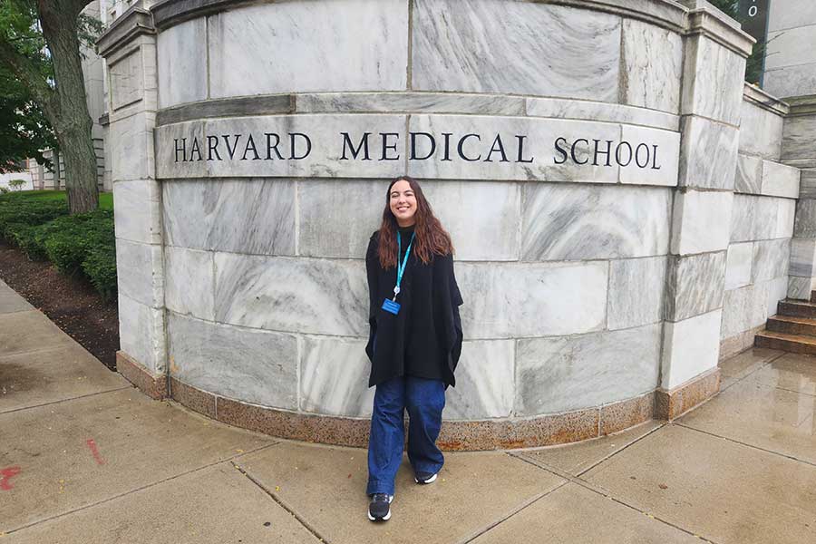 Alejandra Valdivia, Harvard Medical School. 