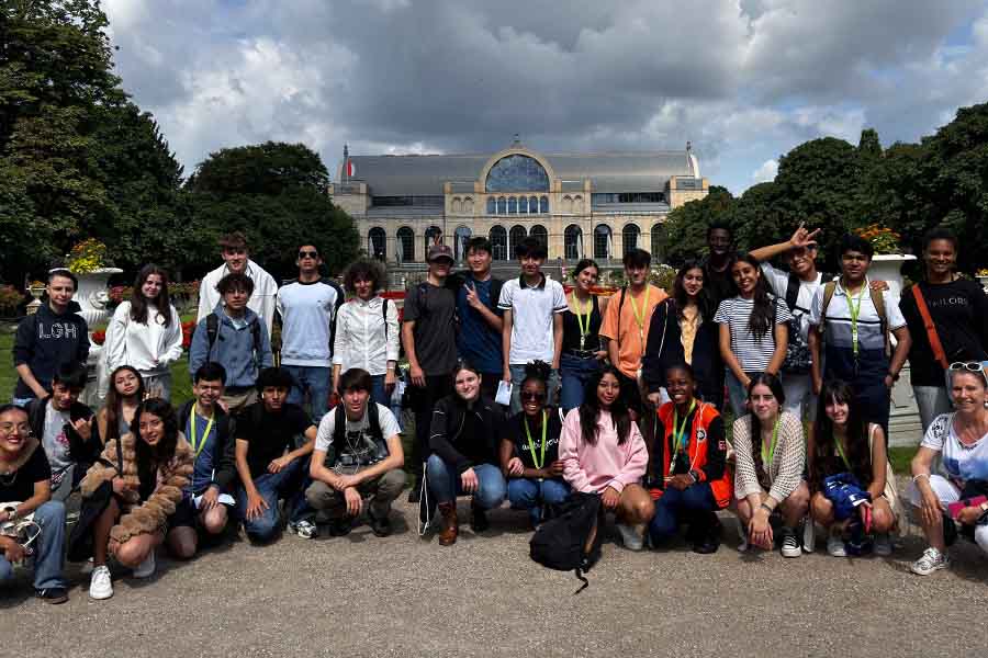 Grupo de Omar Castañeda en Colonia, Alemania.