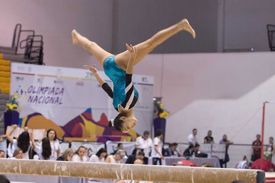 Ana Cristina Castro, Olimpiada Nacional.