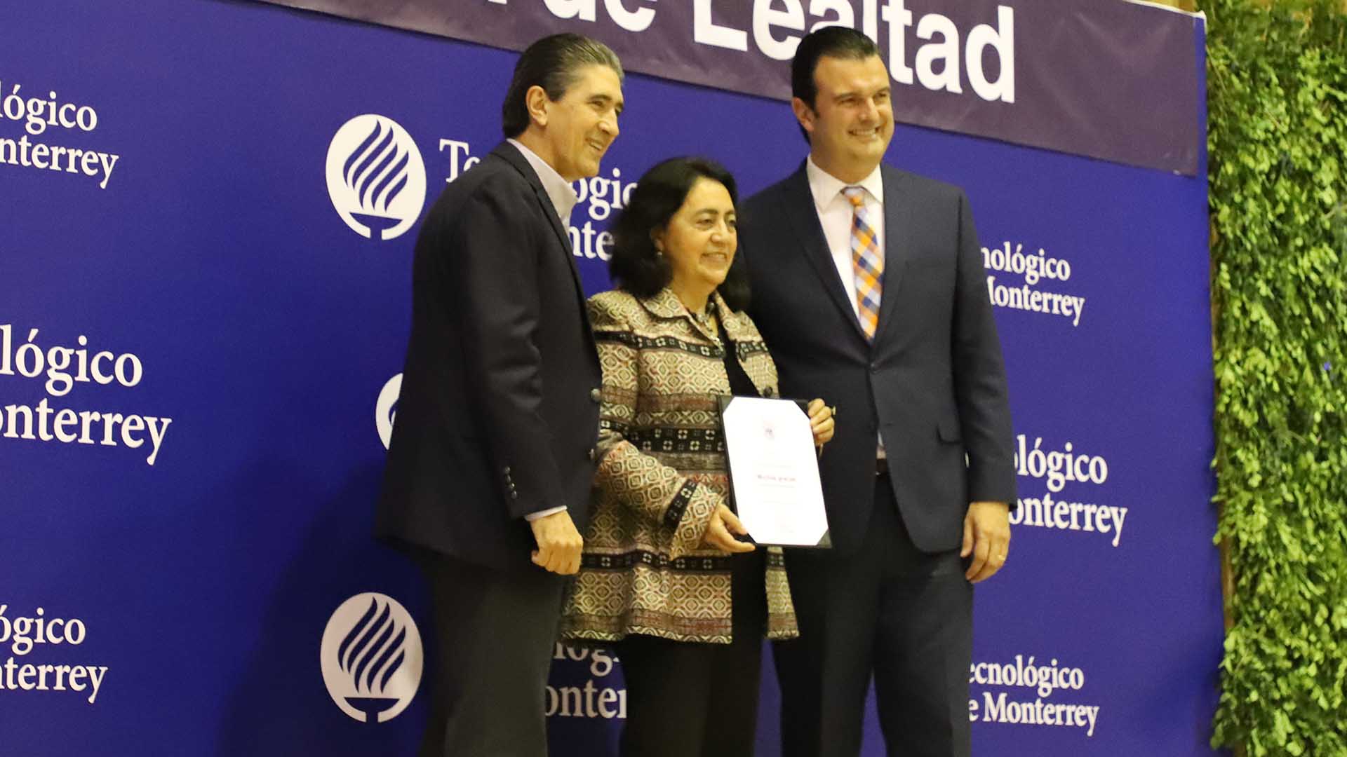 La profesora del Tecnológico de Monterrey campus Laguna nos comparte su experiencia en 30 años de trabajo inculcando en los jóvenes el compromiso social.