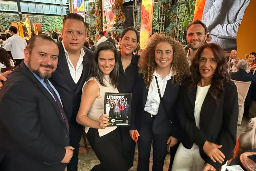 Andrea Dorantes en el evento de los 300 más influyentes 