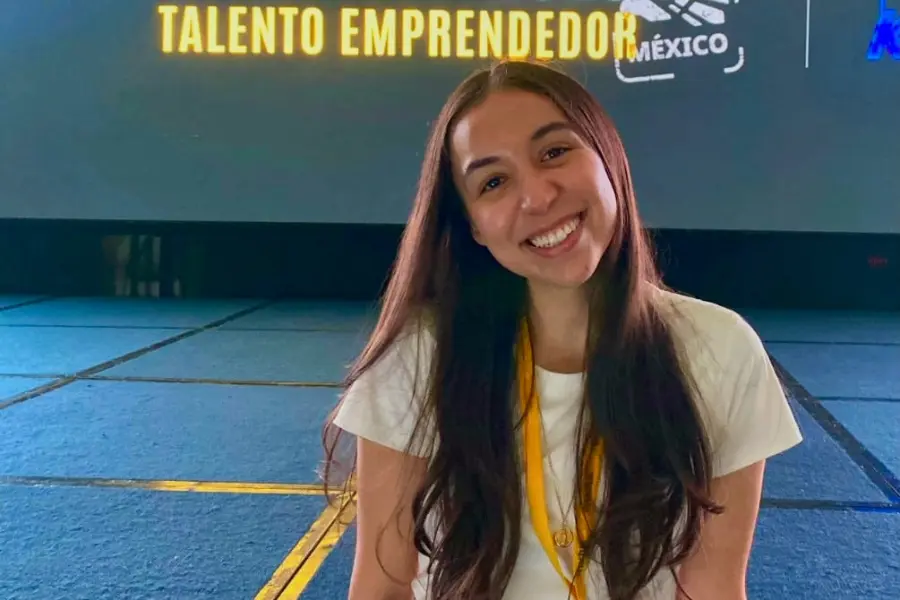 Arely Jim&eacute;nez en la competencia nacional de emprendiemiento Enactus 2025