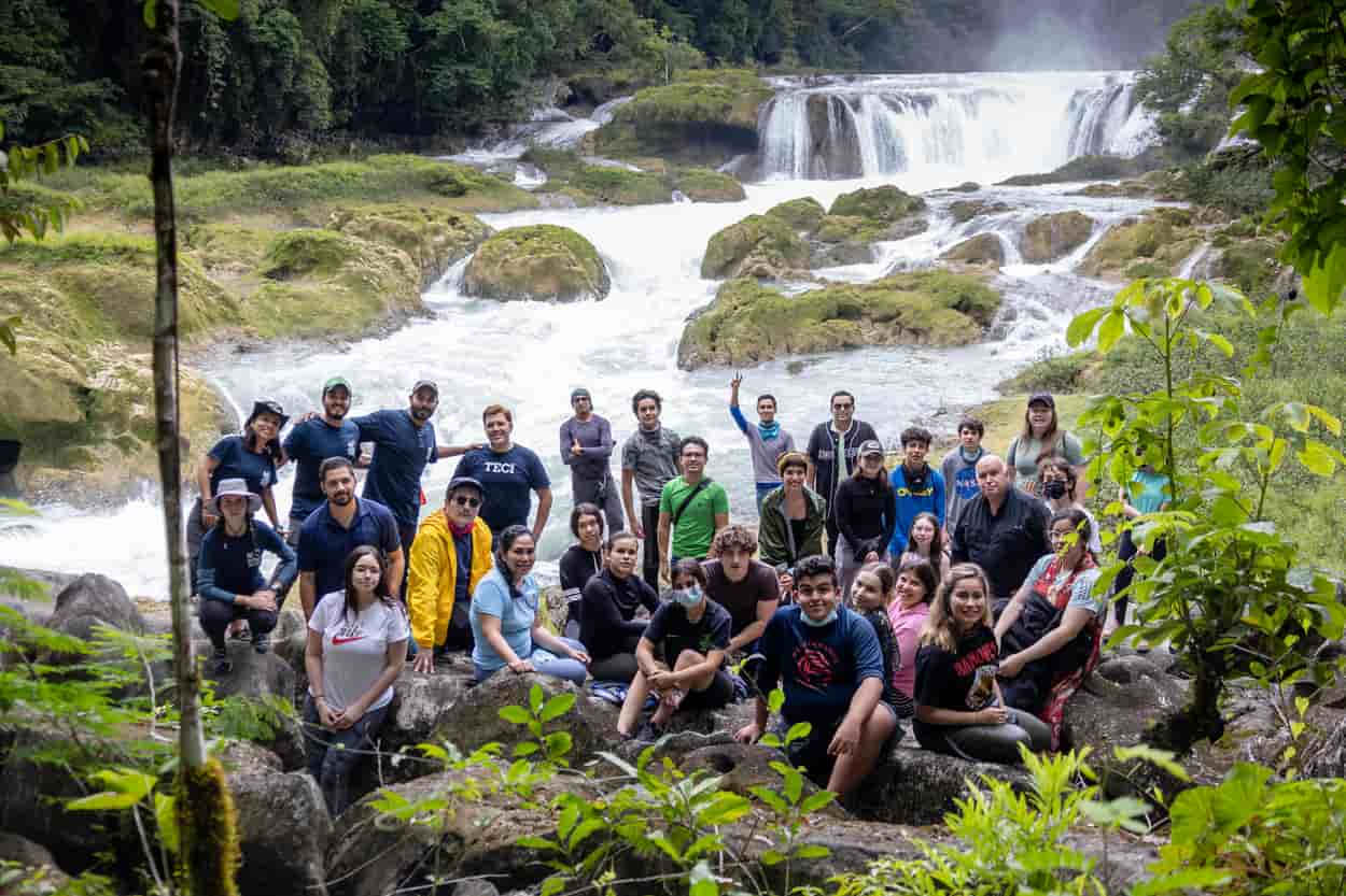 Alumnos de PrepaTec viven multiculturalidad en Chiapas