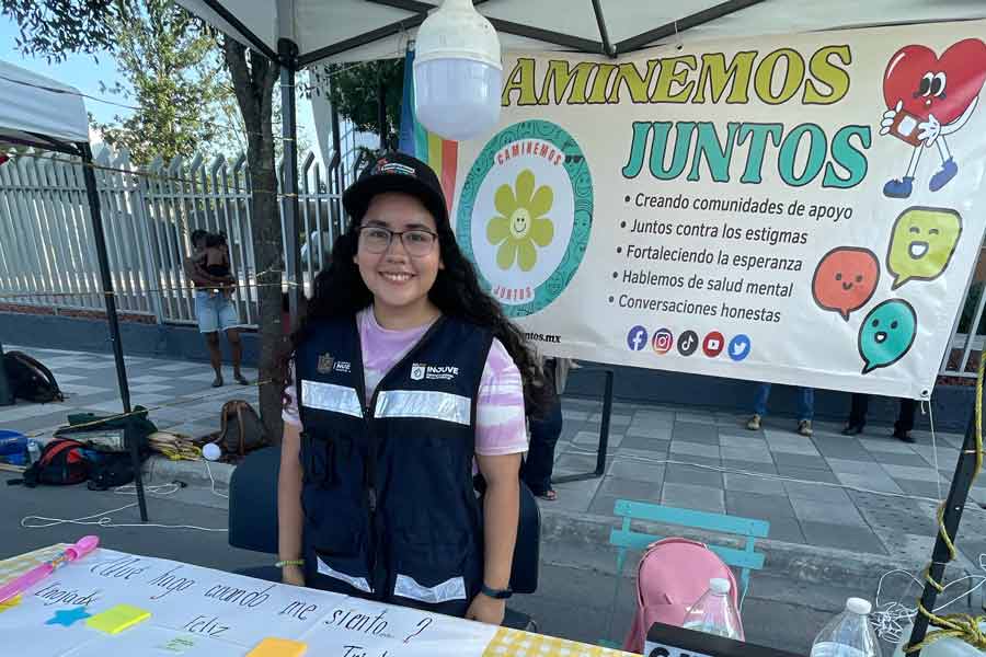 Berenice Bernal fundó Caminemos Juntos, un proyecto enfocado a eliminar estigmas en salud mental.