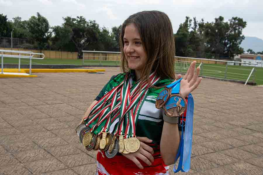 Boliche femenil juvenil, deporte en el que destaca internacionalmente Sophie McNally, de PrepaTec Santa Anita. 