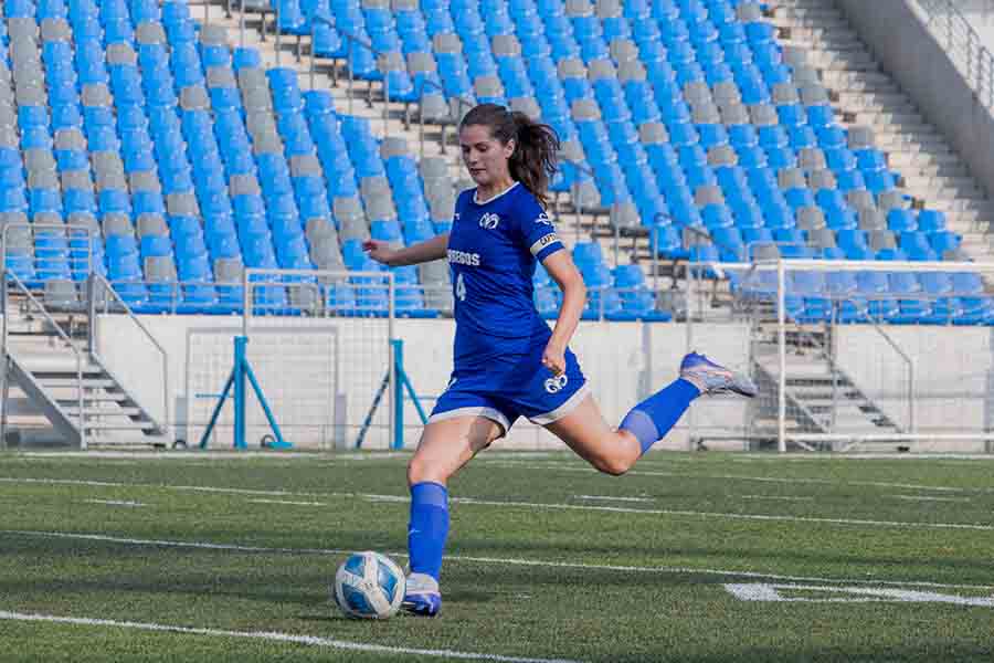 Valeria Banderas, capitana de Borregos Monterrey de fútbol soccer femenil.