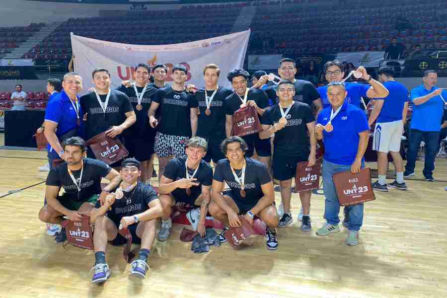 Borregos Puebla tras ganar el juego a la Universidad Autónoma de Juárez