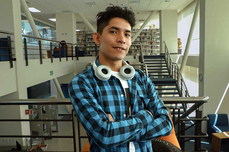 César Antonio López, alumno de Tecnologías computacionales del Tec campus Cuernavaca, desarrolló videojuego Ley de Vida para concientizar a niños sobre consumo de drogas.