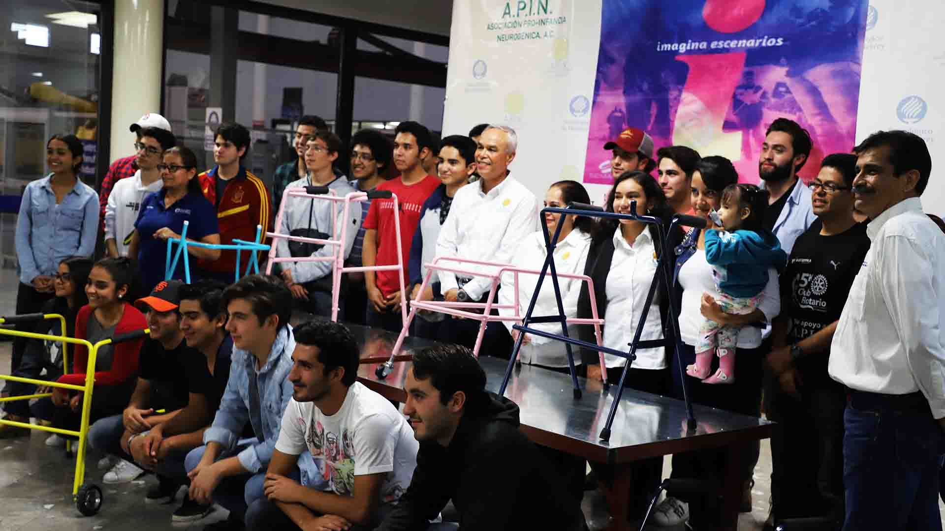 Alumnos del Tec de Monterrey innovan en beneficio de niños con espina bífida