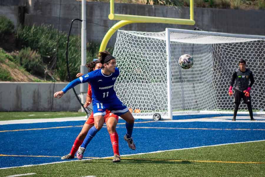 Colorado fue delantero de Borregos Monterrey.