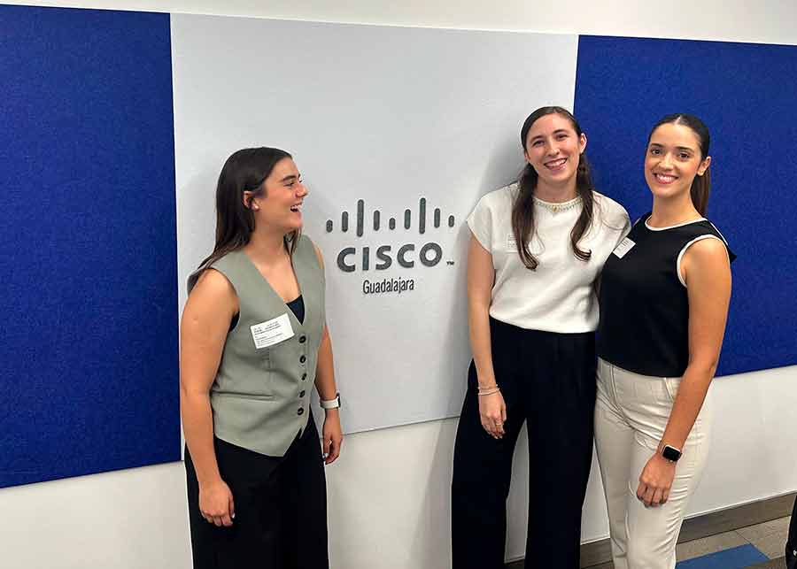 Concurso Cisco que ganaron alumnas del Tec Guadalajara. 