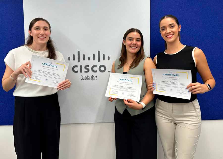 Concurso Cisco que ganaron alumnas del Tec Guadalajara. 