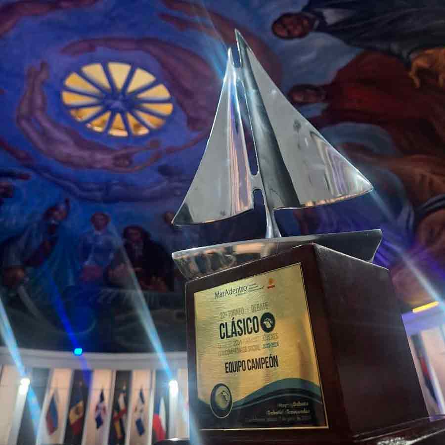 Concurso debate mar adentro, en el que triunfó la PrepaTec Guadalajara. 