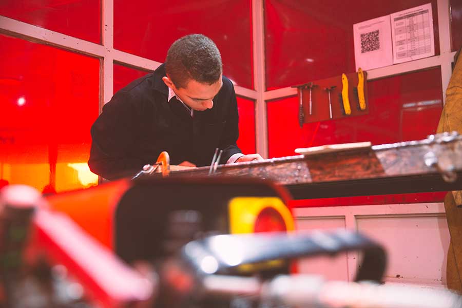 Las empresas participan en la preparación de los estudiantes