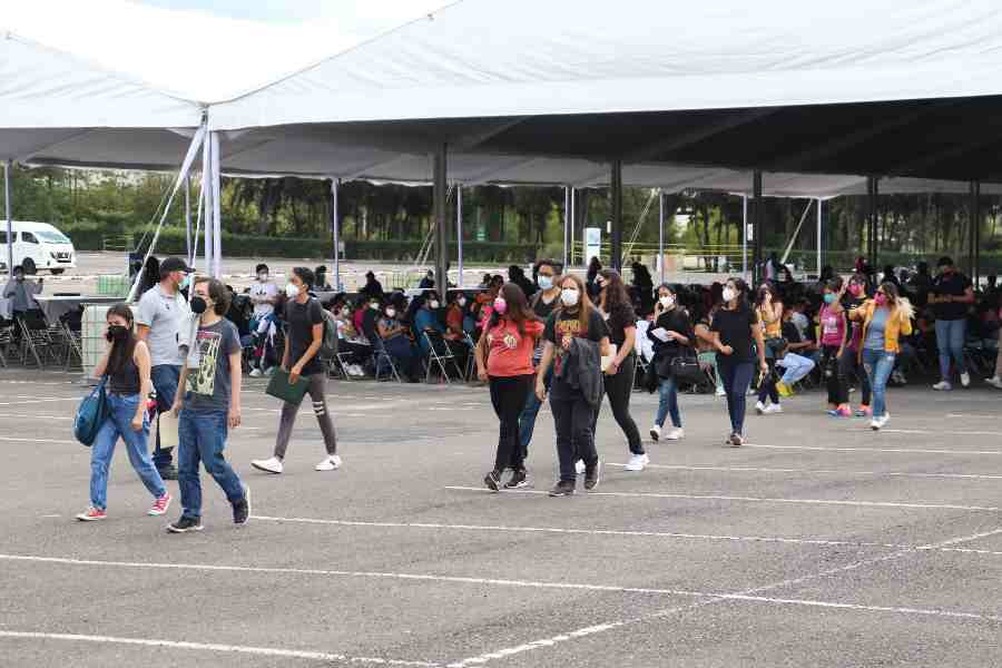 La juventud poblana asistió en buena medida a vacunarse