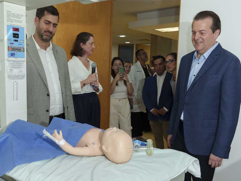 El nuevo Centro cuenta con una sala de Terapia Intensiva Neonatal.