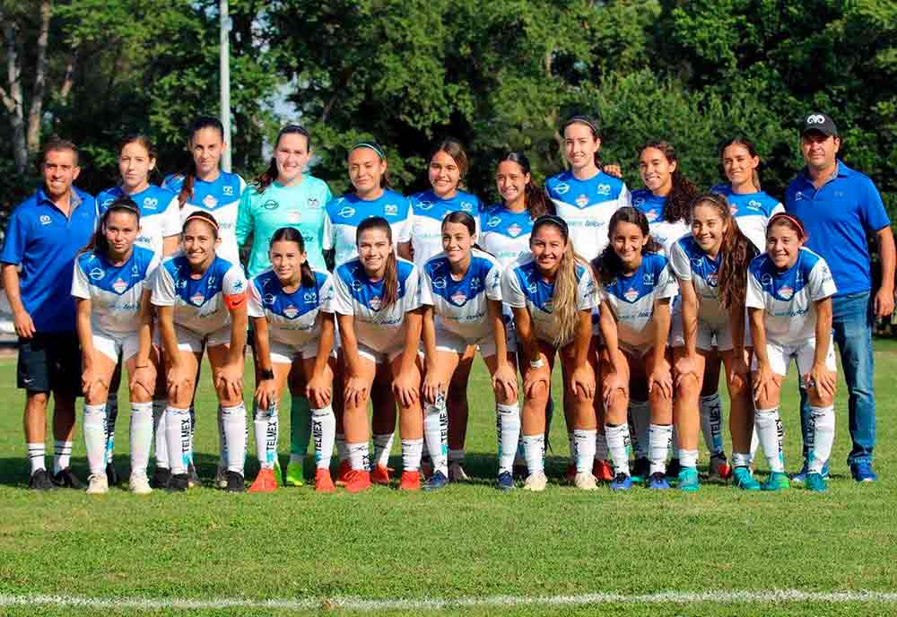 Daniel Almaral,Daniel Almaral, entrenador del equipo representativo de fútbol femenil del Tec, campus Guadalajara.