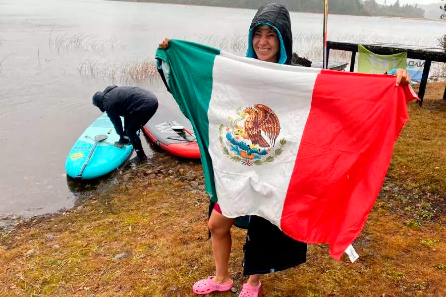 Anna Valeria Zuccolotto Soto es la primera mexicana en obtener la Triple Corona de aguas gélidas