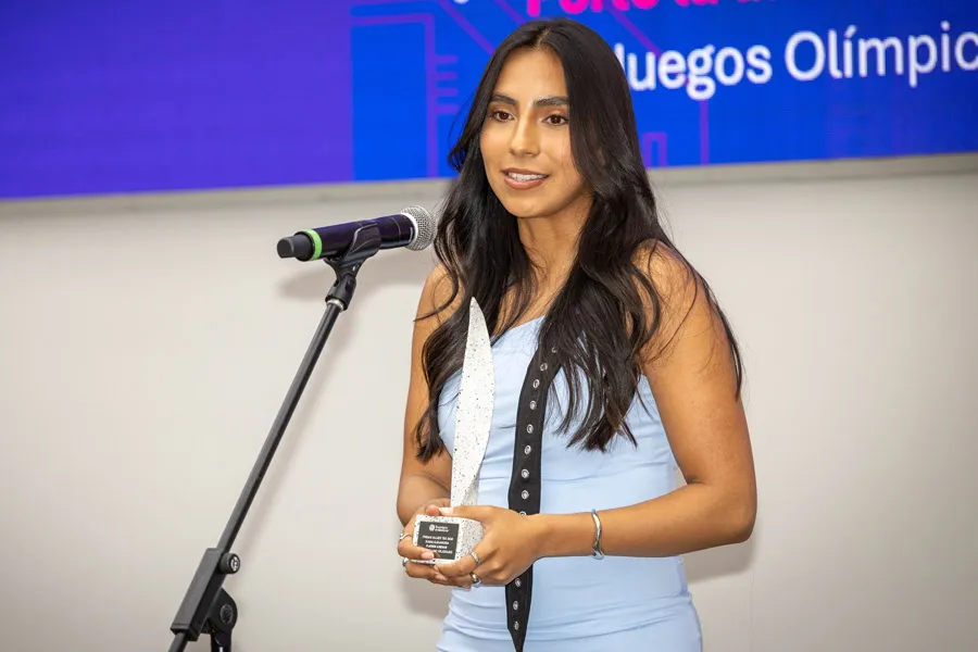 Diana Flores
