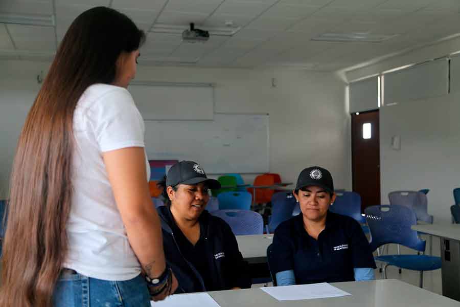 Educar a mujeres en finanzas, emprendimiento de PrepaTec Santa Anita. 