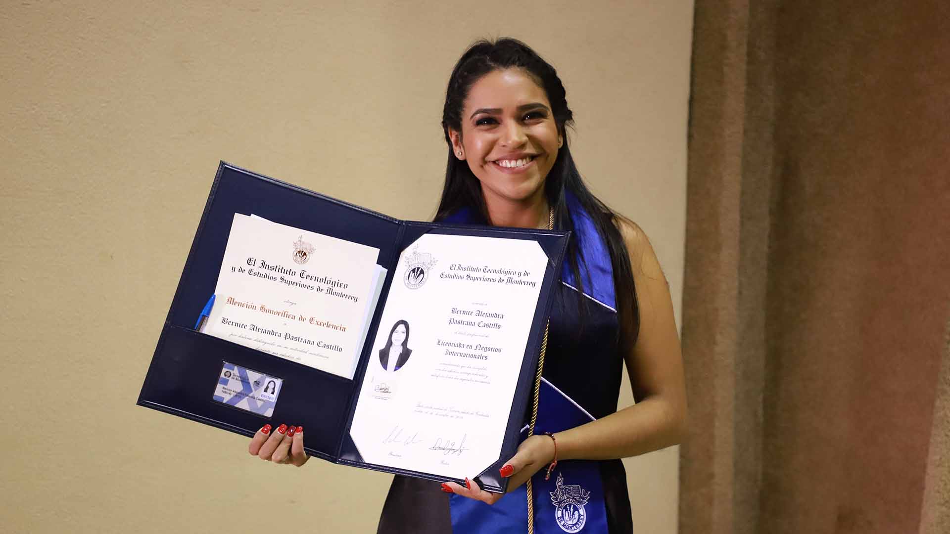 Alejandra Pastrana, líder del mañana egresada del Tec de Monterrey