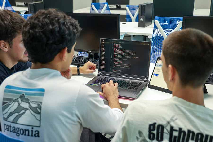 Emprendimiento para agricultura con inteligencia artificial, AgroScan, de alumnos del Tec Guadalajara. 