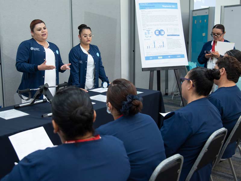 Enfermería de TecSalud presentó nuevos protocolos para la atención de pacientes.