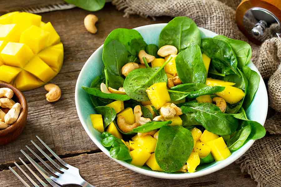 Una dieta basada en plantas es la que recomendó el Dr. Mau.