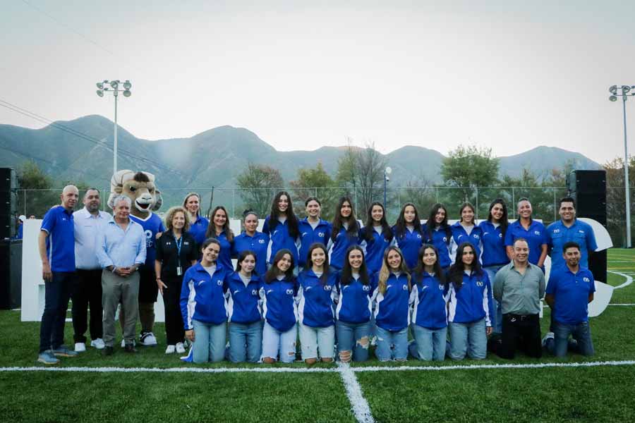 Se entregaron uniformes deportivos a los equipos representativos de las cinco PrepaTec Monterrey.