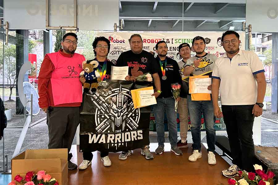 Oro, plata y bronce: equipo mexicano triunfa en robótica internacional